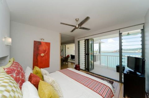 Boathouse Apartments By Outrigger - Tourism Canberra 1