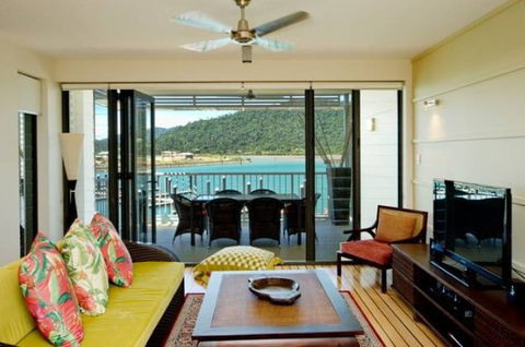 Boathouse Apartments By Outrigger - Tourism Canberra 2