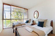 A Byron Experience - Tourism Canberra 2