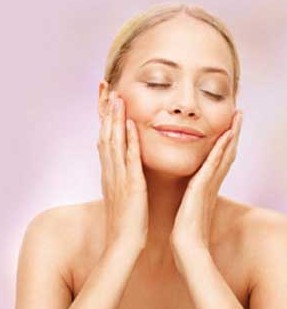 Lygon Court Shopping Centre - Tourism Canberra 1