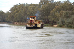 Emmylou Paddle Steamer - Tourism Canberra 1
