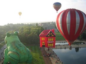 Balloon Safari - Tourism Canberra 2
