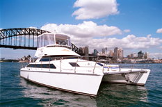 Prestige Harbour Cruises - Tourism Canberra 0