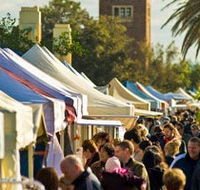 St Kilda Esplanade Market - Tourism Canberra