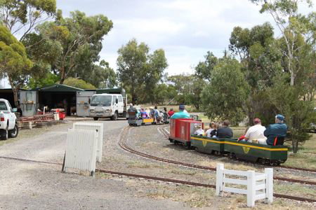 Altona Miniture Railway - Tourism Canberra 3