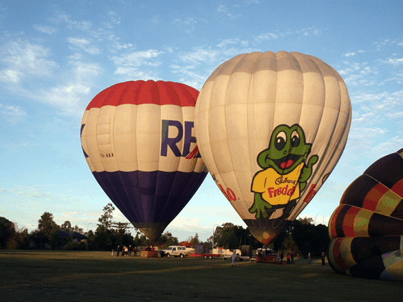 Balloons Over Brisbane - Tourism Canberra 2