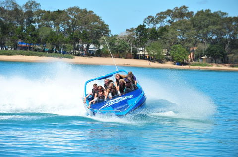 Aquavue Cafe Watersports - Tourism Canberra 11