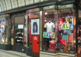 MELTours - Tourism Canberra 4