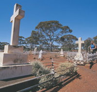 Coolgardie Cemetery - Tourism Canberra