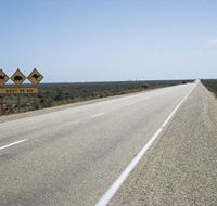 Eyre Highway - Tourism Canberra