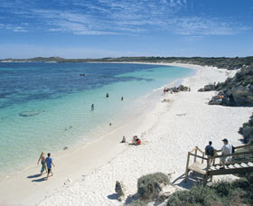 Salmon Bay - Tourism Canberra 0