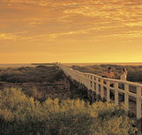 One Mile Jetty - Tourism Canberra