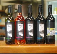 Chapman River Cellar Door - Tourism Canberra