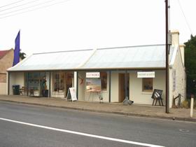Goolwa Artworx Gallery - Tourism Canberra 0