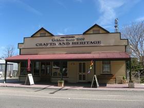 Dolly's Golden Raintree Craft And Heritage Centre - Tourism Canberra 0