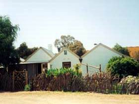 Miners Cottage And Garden - Tourism Canberra 0