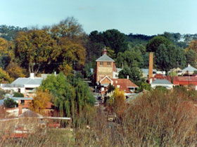 Oakbank Heritage Walk - Tourism Canberra 0