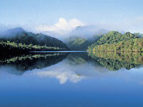 The Gordon River - Tourism Canberra 0