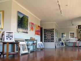 Tamar Valley Art Shack - Tourism Canberra 0
