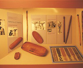 Museum Of Central Australia - Tourism Canberra 0