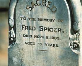 Stuart Town Cemetery - Tourism Canberra 0