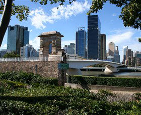 Former Victoria Bridge Abutment (Memorial) - Tourism Canberra 0