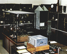 UQ Physics Museum - Tourism Canberra