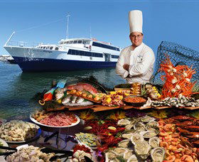 Rivers Lunch Cruise - Tourism Canberra 0