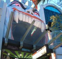 Draculas Haunted House - Tourism Canberra