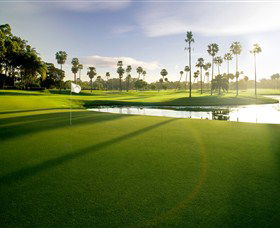 Sanctuary Cove Golf And Country Club - Tourism Canberra 0