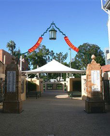 Gympie And Widgee War Memorial Gates - Tourism Canberra 0