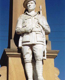 Beaudesert War Memorial - Tourism Canberra 0