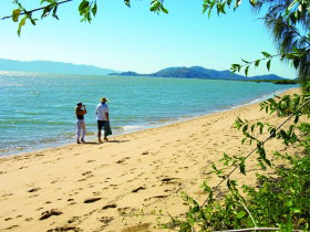 Bushland Beach - Tourism Canberra 0
