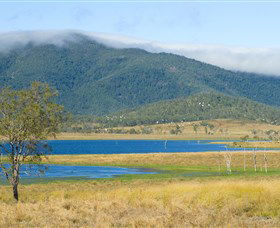 Lake Elphinstone - Tourism Canberra 0