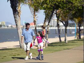 The Strand - Tourism Canberra 0