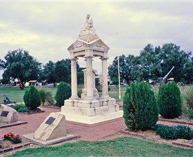Woodbine QLD Tourism Canberra