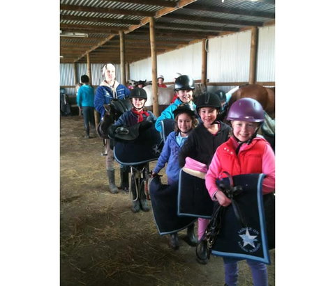 Saddle On Riding School - Tourism Canberra 8