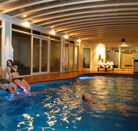 Logans Beach Spa and Fitness - Tourism Canberra