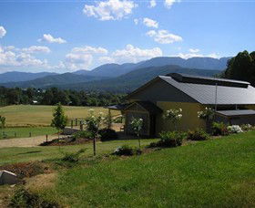 Ringer Reef Winery - Tourism Canberra 0