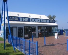 Innes Boatshed - Tourism Canberra 0