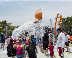 Gladstone Aquatic Centre - Tourism Canberra 1