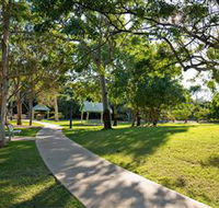 Millennium Esplanade and Tannum Sands Beach - Tourism Canberra