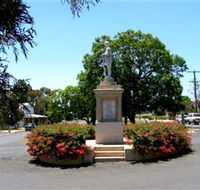 Goombungee War Memorial - Tourism Canberra