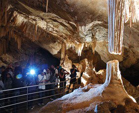 Jenolan Caves NSW Tourism Canberra