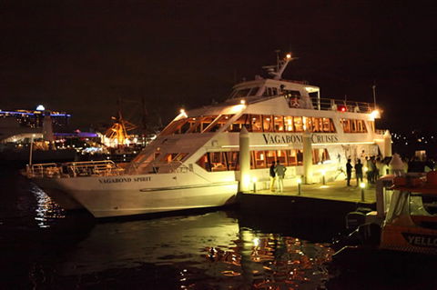Vagabond Cruises - Tourism Canberra 8