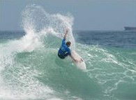 ISurf Newcastle Surf School - Tourism Canberra 1