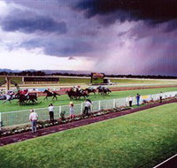 Hawkesbury Race Club - Tourism Canberra