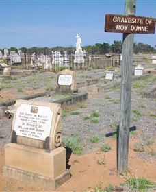 Blackall Cemetery - Tourism Canberra 0