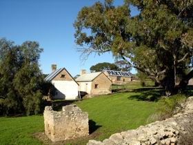 Paxton - Tourism Canberra 2
