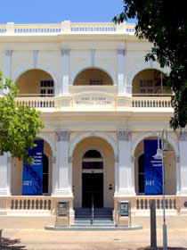 Perc Tucker Regional Gallery - Tourism Canberra 0